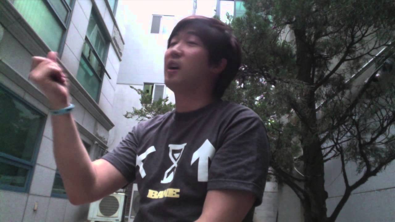 KI ON STRAIGHT EDGE